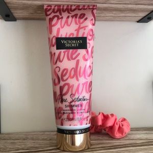 NEW Victoria’s Secret PureSeduction Shimmer Lotion